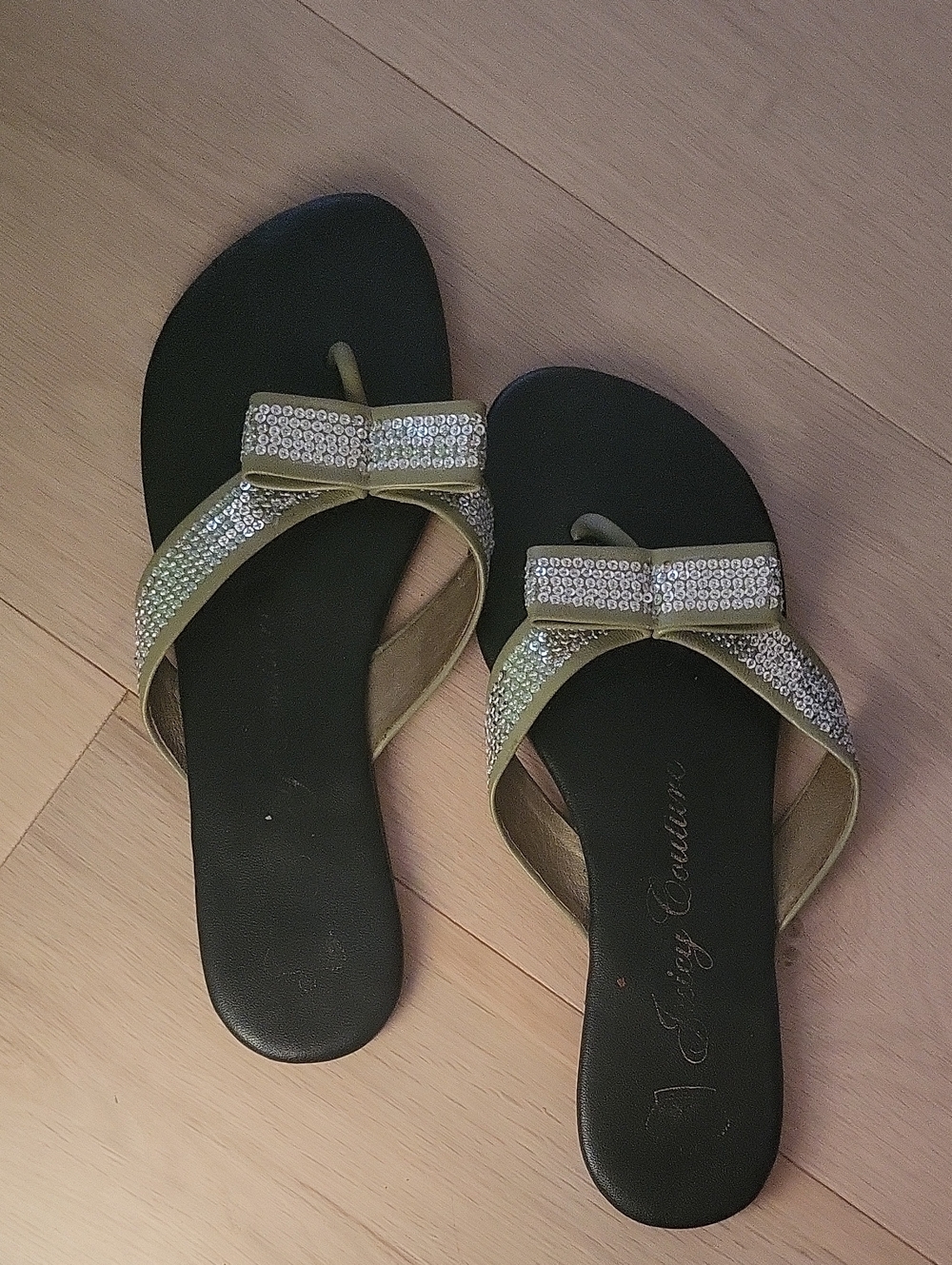 Juicy Couture Silver Sequences Boq Toe-Post Sandals for Women